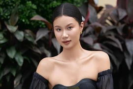 Á hậu Hồng Đăng chia sẻ clip bị sàm sỡ giữa đường