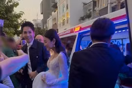 NSX “Âm dương lộ” vướng ồn ào dùng xe cứu thương chở diễn viên