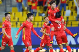 Bóng đá Việt Nam năm 2021: Thăng hoa và... hụt hẫng