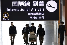 Nhật phát hiện ca nhiễm biến thể Omicron, Campuchia cấm du khách châu Phi