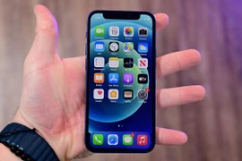 Apple lần đầu đánh bại Samsung sau 4 năm nhờ iPhone 12
