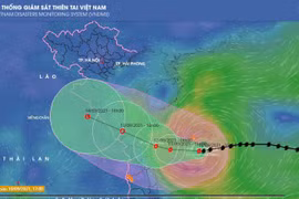 Suy yếu rất nhanh trước khi vào đất liền, bão Côn Sơn vẫn gây vùng mưa lớn