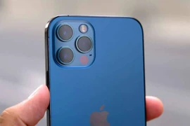Camera iPhone 13 xoá phông "mù mịt" bỏ xa iPhone 12