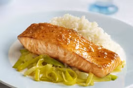 10 thực phẩm giúp nam giới cơ bắp cuồn cuộn