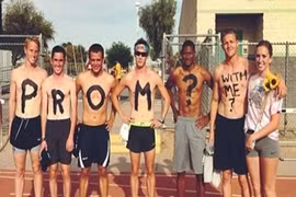 Những lời mời “không thể không đồng ý” của bạn trai