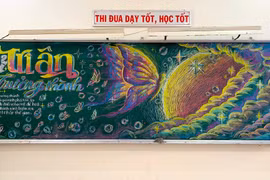 Hơn 24.000 người thả like tranh vẽ bảng của nữ sinh lớp 12