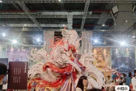 Trầm trồ với loạt tác phẩm mỹ nữ bánh kem cực hấp dẫn