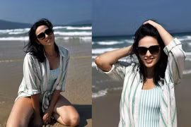 Mẹ vợ của Bùi Tiến Dũng diện bikini, khoe chân dài miên man