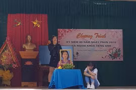 Team diễn viên quần chúng vừa xuất hiện khiến CĐM cười tắt thở