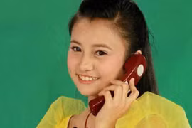 Bị dân mạng “đào mộ” kho ảnh, “Chị ong vàng” gây bất ngờ bởi nhan sắc