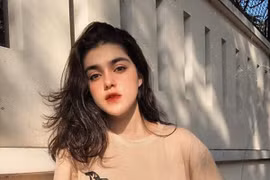 Soi cận nhan sắc hot girl lai 3 dòng máu gây mê biết bao anh em