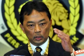 Thái tử Malaysia gửi thư xin lỗi CĐV Việt Nam