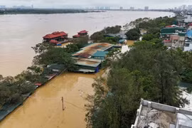 Hà Nội ban lệnh báo động lũ tại Sơn Tây, Phúc Thọ, Đan Phượng