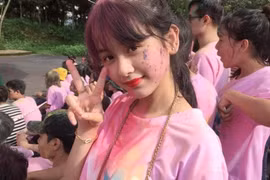 Nữ sinh ĐH Tôn Đức Thắng có gì khiến CĐM mê mẩn đến thế?