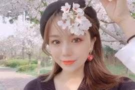 Bị “bóc mẽ” nhan sắc thật, hot girl xứ Trung đáp trả khiến CĐM “câm nín“