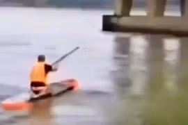 Kỹ năng ứng cứu người bị cuốn trôi, gặp nạn trong nước lũ