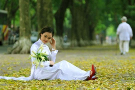 Đẹp nao lòng Hà Nội những ngày giao mùa sang thu