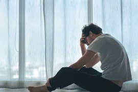 Kìm nén sinh lý quá mức, đàn ông gặp ngay 5 hậu quả 