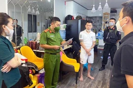 Lật tẩy sới bạc online xuyên quốc gia: Vỡ tan mộng ảo