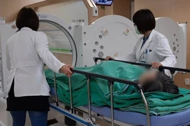 Thuê nhà cũ, người phụ nữ suýt chết vì điều đáng sợ này