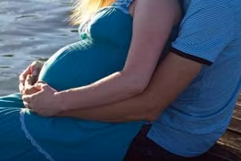 Sảy thai lại nghe bố chồng tương lai nói câu này, cô gái hủy hôn