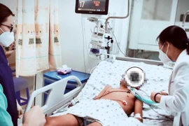 Nghiện game, nam sinh 14 tuổi uống thuốc diệt côn trùng