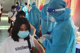 Đề xuất F0, F1 có thể đi làm trong thời gian cách ly 