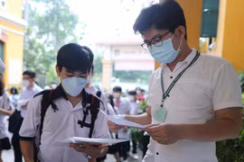 Sốc với điểm thi lớp 10, học sinh giỏi cũng có thể rớt