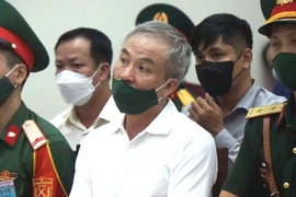 Trùm buôn lậu xăng dầu Phan Thanh Hữu: 'Thi thoảng chi 200 triệu cho cựu Thiếu tướng đi chơi golf' 