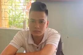 Triệu tập nam thanh niên xịt hơi cay vào mắt nữ sinh