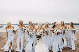 Được mời làm phù dâu, cô gái bị chán ghét vì điều này