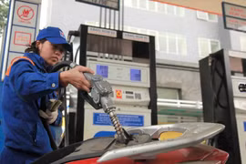 Giá xăng ngày mai (3/7) sẽ giảm nhẹ?