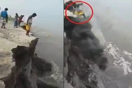 Đứng trên vách đá nhìn lốc xoáy và cái giá phải trả gây rùng mình