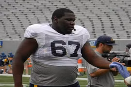 Mê gái, ngôi sao bóng bầu dục lĩnh quả đắng