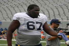 Mê gái, ngôi sao bóng bầu dục lĩnh quả đắng