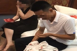 Tạm đình chỉ cán bộ CSGT vào nhà nghỉ với cô giáo 