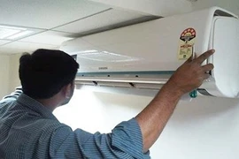 Điều hòa 5 triệu, công lắp 3 triệu: Sự thật giật mình