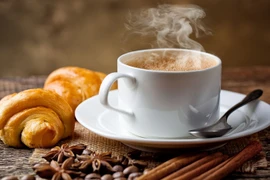 Những thứ cứ bỏ vào tủ lạnh là vứt đi