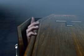 Người đàn ông đội mồ sống dậy, cả nhà tá hỏa khi biết...