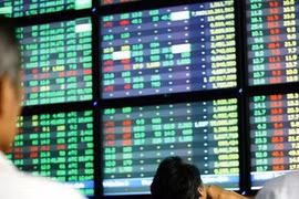 13 doanh nghiệp chốt danh sách trả cổ tức bằng tiền 