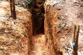 Kịch tính 5 giờ truy quét “vàng tặc” ở đất cố đô