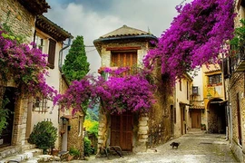 Đến với những ngôi làng thần tiên có thật trên thế giới 