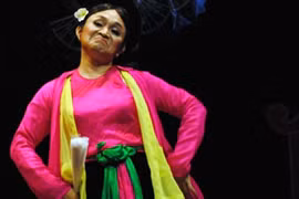 NSƯT Xuân Hinh xứng danh vua hài đất Bắc