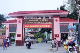 Thanh Hóa: Bé sơ sinh suýt bị chôn sống có tiên lượng xấu