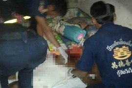 Vợ nấu cơm quá khó ăn, người đàn ông dùng súng làm điều sốc