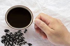 Mua ngay đỗ đen về để rang nấu nước uống nếu đẹp không tì vết