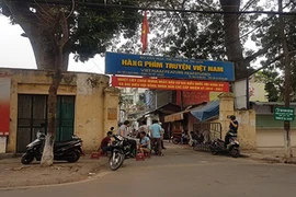 Đất vàng Hãng phim truyện: Đại gia xây nhà ở được không?