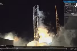 Video: Tên lửa tốc độ "khủng" mang robot và 20 con chuột lên vũ trụ 