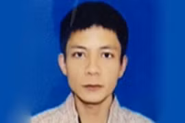 Con ăn trộm 11 cây vàng mang về... chia cho mẹ