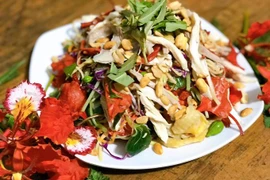 Lạ miệng 10 món làm từ hoa được khen cả sắc lẫn vị